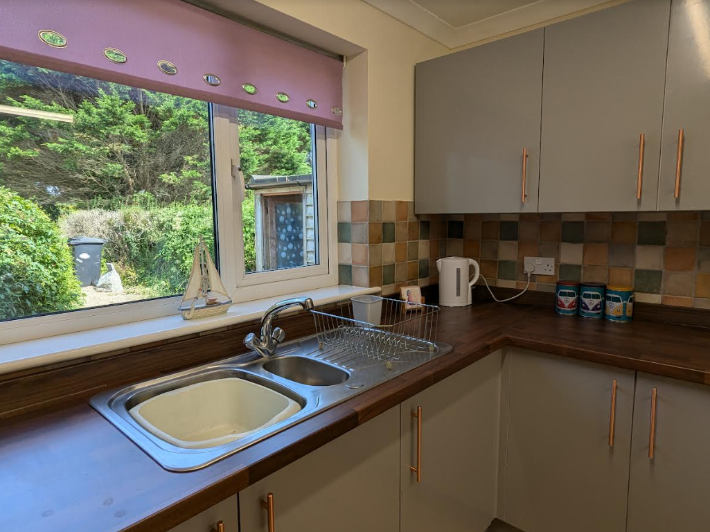 Holiday Home Rental in Newquay Cornwall, Newquay, Cornwall, Kitchen, 