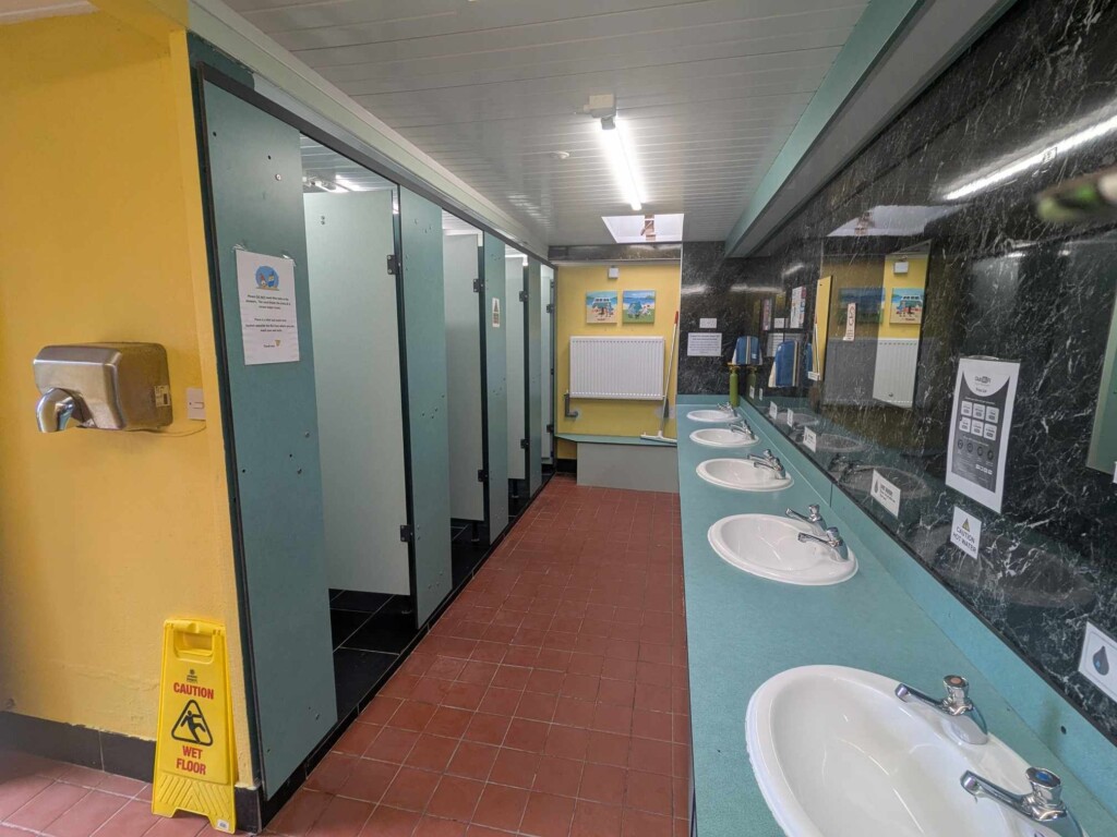 Trethiggey Holiday Park Newquay Cornwall Showers winter seasonal caravan storage, seasonal pitches in Newquay Cornwall