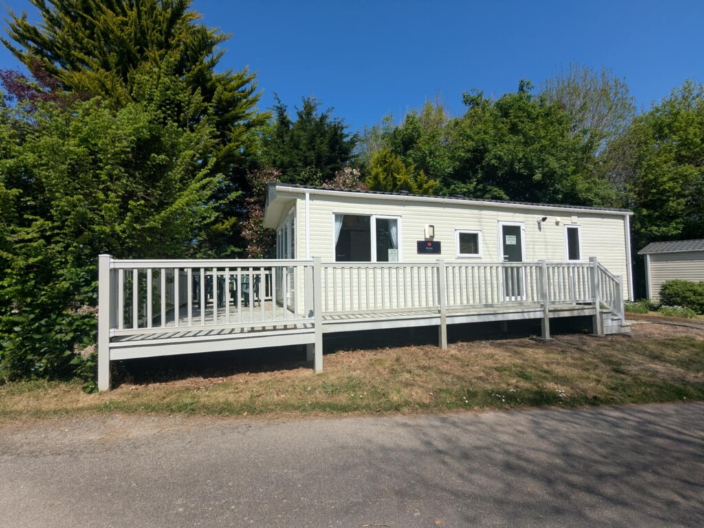 outer_1 Trethiggey Holiday Park Newquay - Pemberton Avon Holiday Rental Static Caravan